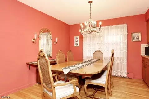455 Tulane Ct, Paramus, NJ 07652 photo 6
