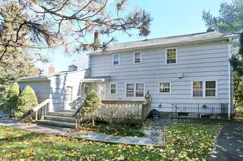 455 Tulane Ct, Paramus, NJ 07652 photo 19