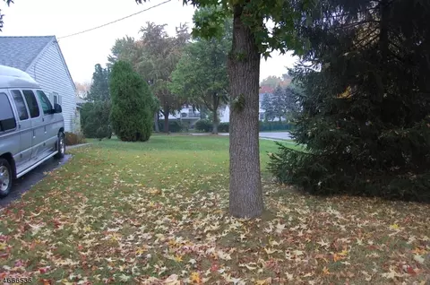 97 Prospect St, Paramus, NJ 07652 photo 11