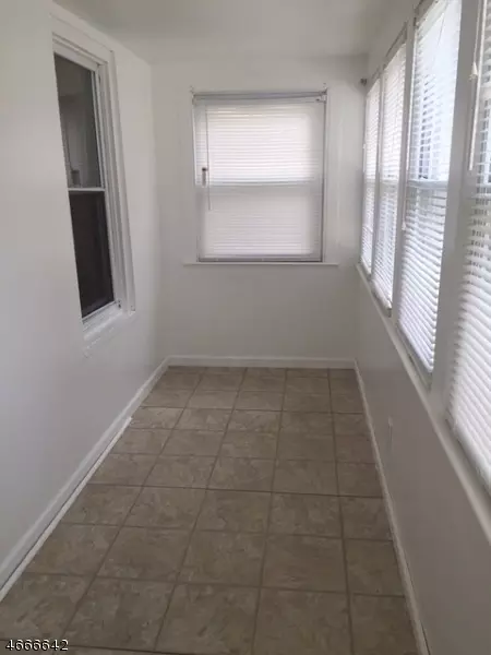 508 E 2nd St, Plainfield, NJ 07060 photo 3