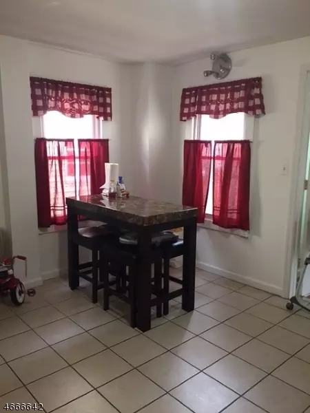 508 E 2nd St, Plainfield, NJ 07060 photo 10