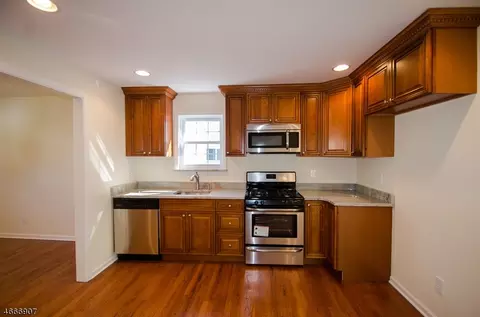 338-40 Frederick St, Plainfield, NJ 07062 photo 4