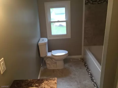 3 Marshall Pl, Middlesex, NJ 08846 photo 8