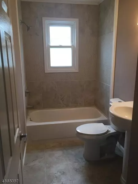 3 Marshall Pl, Middlesex, NJ 08846 photo 7