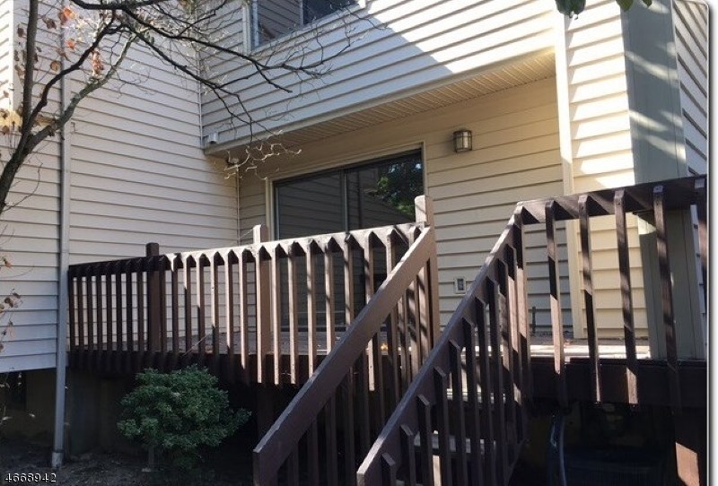 35 Ralph St, Wayne, NJ 07470 photo 1