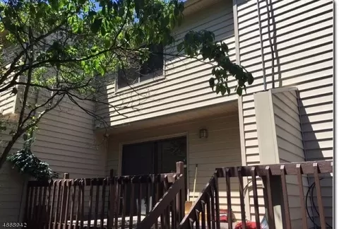 35 Ralph St, Wayne, NJ 07470 photo 2