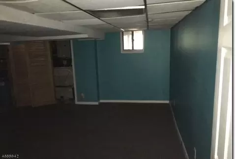 35 Ralph St, Wayne, NJ 07470 photo 4