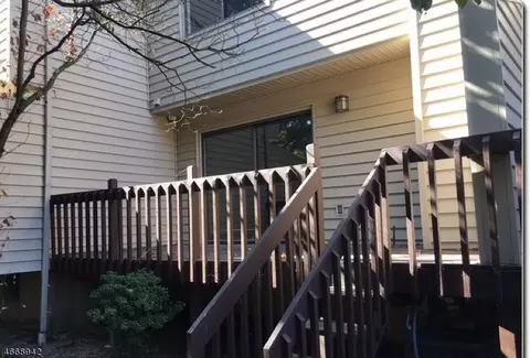 35 Ralph St, Wayne, NJ 07470 photo 1