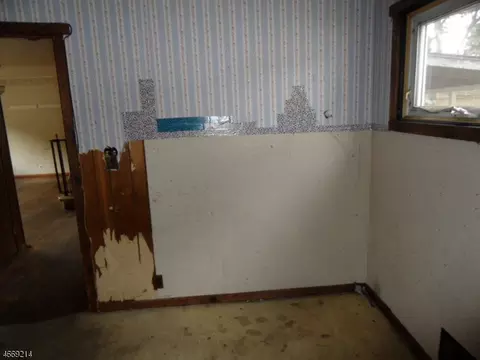 468 Warfield Rd, North Plainfield, NJ 07063 photo 8