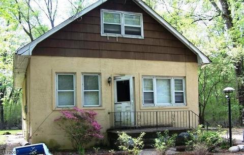 77 Clark St, Wayne, NJ 07470 photo 1