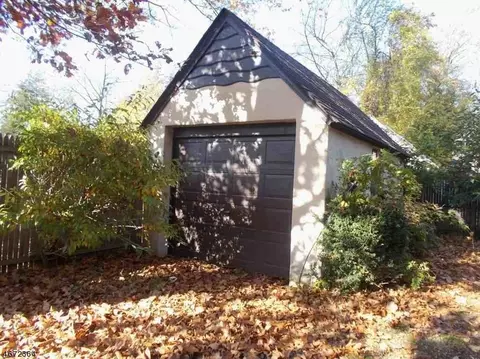 1314 Stillman Ave, Plainfield, NJ 07060 photo 9