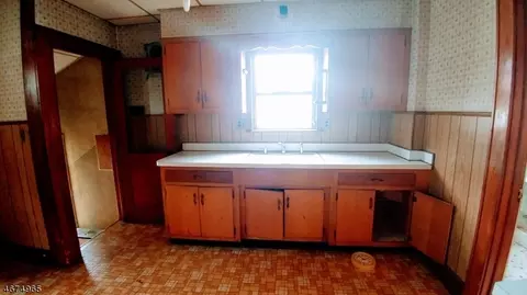 212 Ryan St, Hillside, NJ 07205 photo 12
