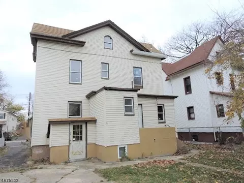 332-34 E 5th St, Plainfield, NJ 07060 photo 2