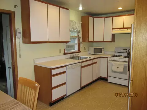 269 Marvin Ave, Hackensack, NJ 07601 photo 3