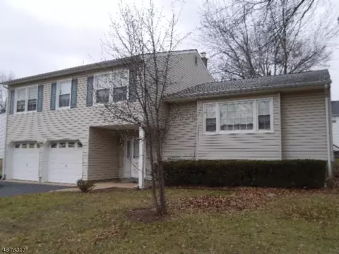 4 Meredith Rd, Edison, NJ 08817 photo 3
