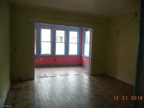152 Howe Ave, Passaic, NJ 07055 photo 6