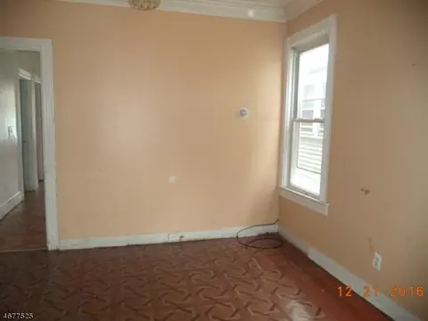 152 Howe Ave, Passaic, NJ 07055 photo 2