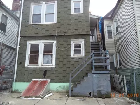 152 Howe Ave, Passaic, NJ 07055 photo 9