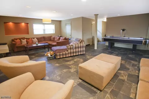 7 Nimitz Rd, Wayne, NJ 07470 photo 13