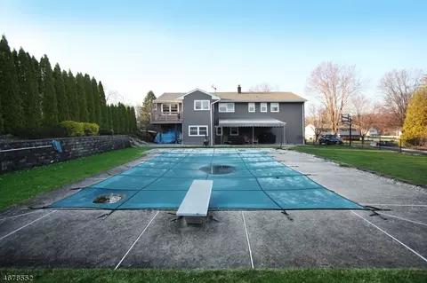 7 Nimitz Rd, Wayne, NJ 07470 photo 6