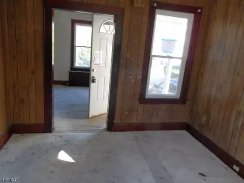 314 Stebbins Pl, Plainfield, NJ 07063 photo 4