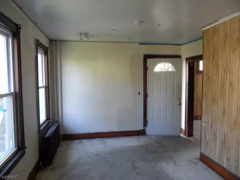 314 Stebbins Pl, Plainfield, NJ 07063 photo 2