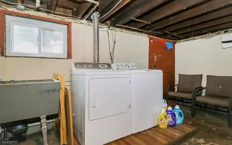 705 E 2nd Ave, Roselle, NJ 07203 photo 13