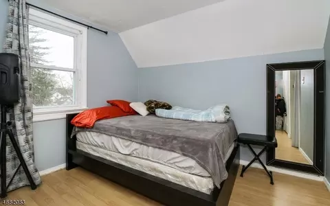 705 E 2nd Ave, Roselle, NJ 07203 photo 17