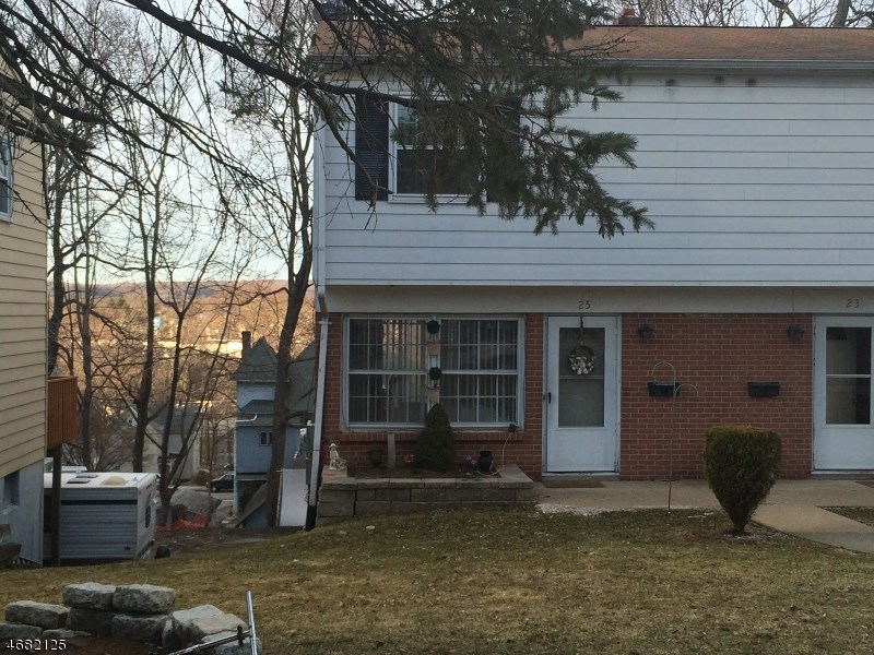 25 Spring St, Dover, NJ 07801 photo 1