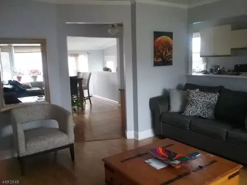 3 E Mapledale Ave, Succasunna, NJ 07876 photo 2