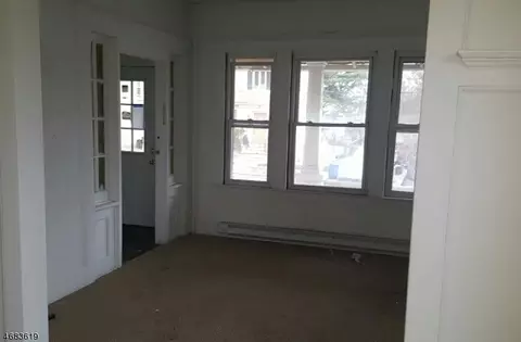 21 Cedar St, Hillside, NJ 07205 photo 4