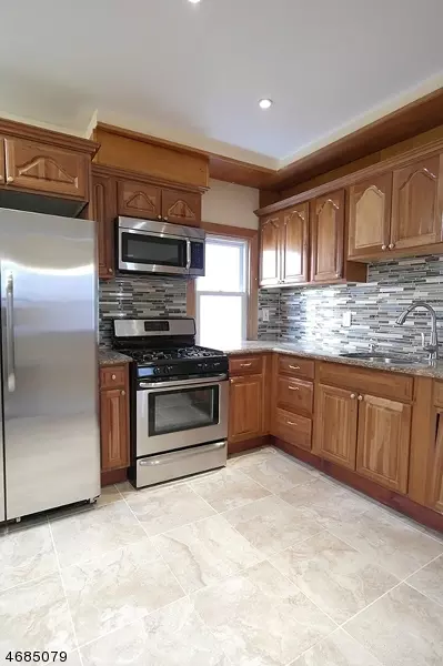 24-26 Chilton St, Elizabeth, NJ 07202 photo 8
