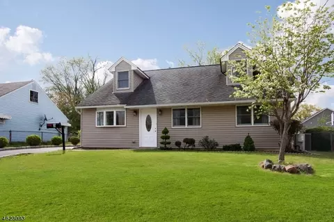 3 Markham Rd, Edison, NJ 08817 photo 2