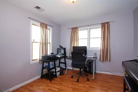 3 Markham Rd, Edison, NJ 08817 photo 12