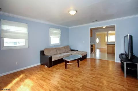3 Markham Rd, Edison, NJ 08817 photo 11
