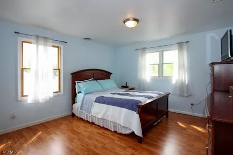 3 Markham Rd, Edison, NJ 08817 photo 15