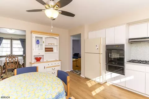7 Slope Dr, Dover, NJ 07801 photo 7