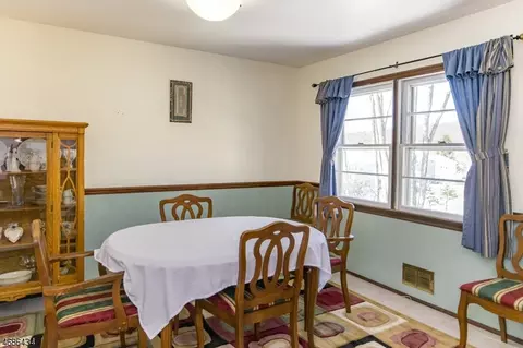 7 Slope Dr, Dover, NJ 07801 photo 5