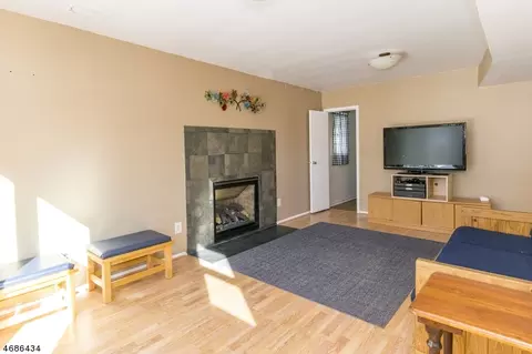 7 Slope Dr, Dover, NJ 07801 photo 13