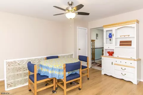 7 Slope Dr, Dover, NJ 07801 photo 9