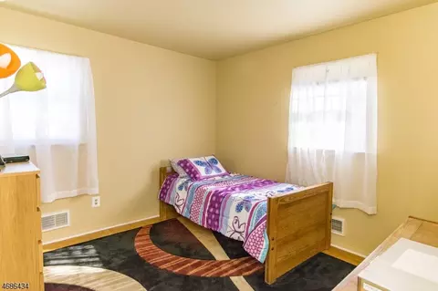 7 Slope Dr, Dover, NJ 07801 photo 19