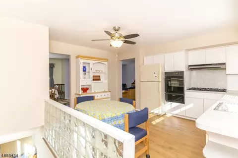 7 Slope Dr, Dover, NJ 07801 photo 8