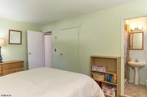 7 Slope Dr, Dover, NJ 07801 photo 17