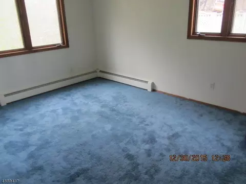 52 Old Mountain Rd, Lebanon, NJ 08833 photo 12