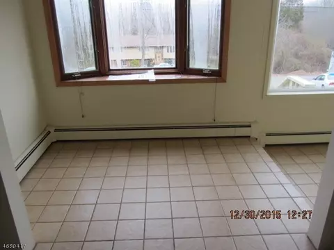 52 Old Mountain Rd, Lebanon, NJ 08833 photo 6
