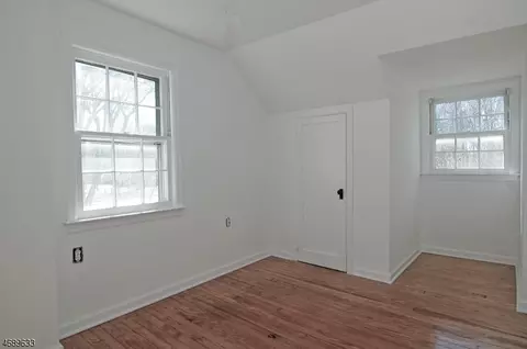 208 Albert St, North Plainfield, NJ 07063 photo 8