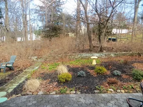 65 Lake Trl E, Wayne, NJ 07470 photo 14