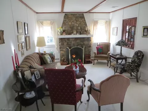 65 Lake Trl E, Wayne, NJ 07470 photo 3
