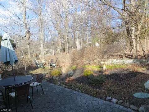 65 Lake Trl E, Wayne, NJ 07470 photo 15