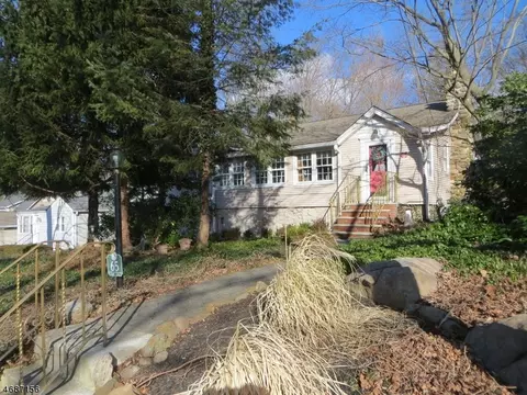 65 Lake Trl E, Wayne, NJ 07470 photo 16